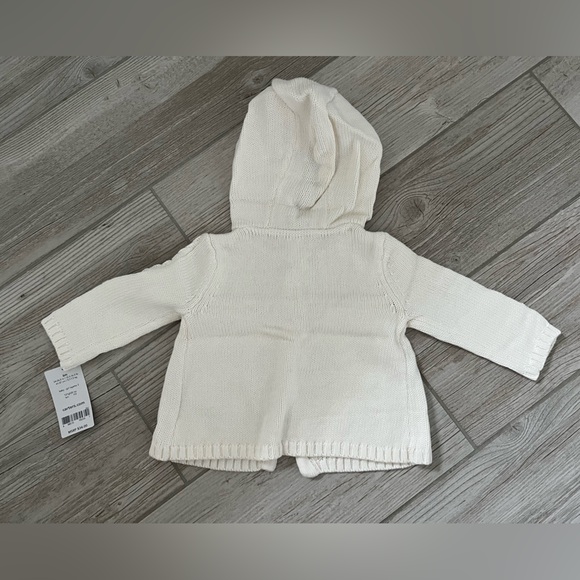 Baby Girl Size 6 M Cream Cotton Hooded Sweater with Buttons NWT - Picture 2 of 5